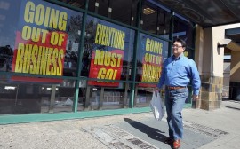 Làn sóng phá sản lan mạnh ở Mỹ