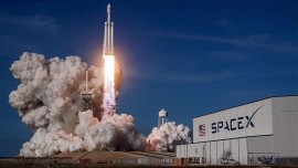 ‘Quay xe’, Elon Musk  tuyên bố tiếp tục hỗ trợ Internet Starlink cho Ukraine